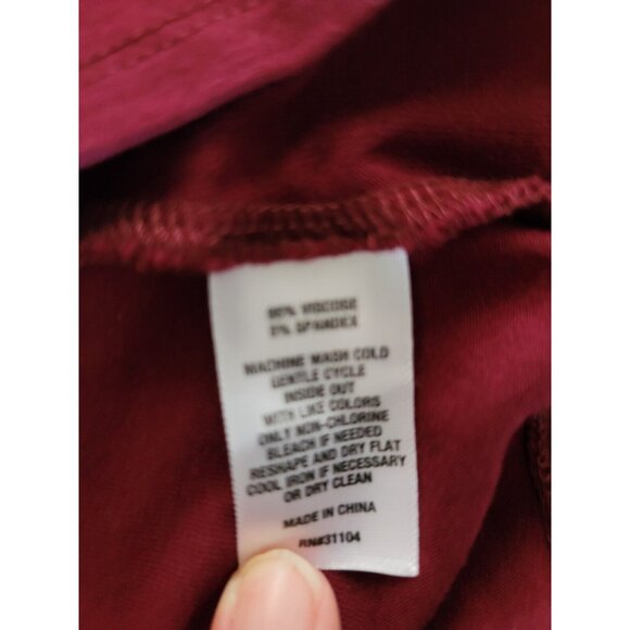 Kim Rogers Women’s Shirt Maroon Size Medium 3 /4 Sleeve Collared Button Up Top - Picture 7 of 10